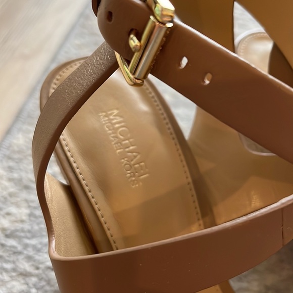 MICHAEL Michael Kors tan leather strappy wedges. Size 7.5! - Picture 3 of 8